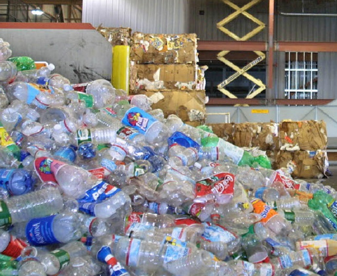 Thu mua phế liệu nhựa và tái chế