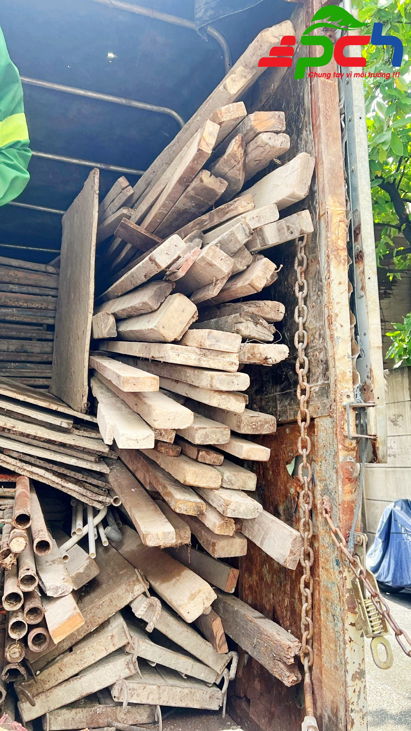 Công ty thu mua phế liệu Phú Cường Hưng