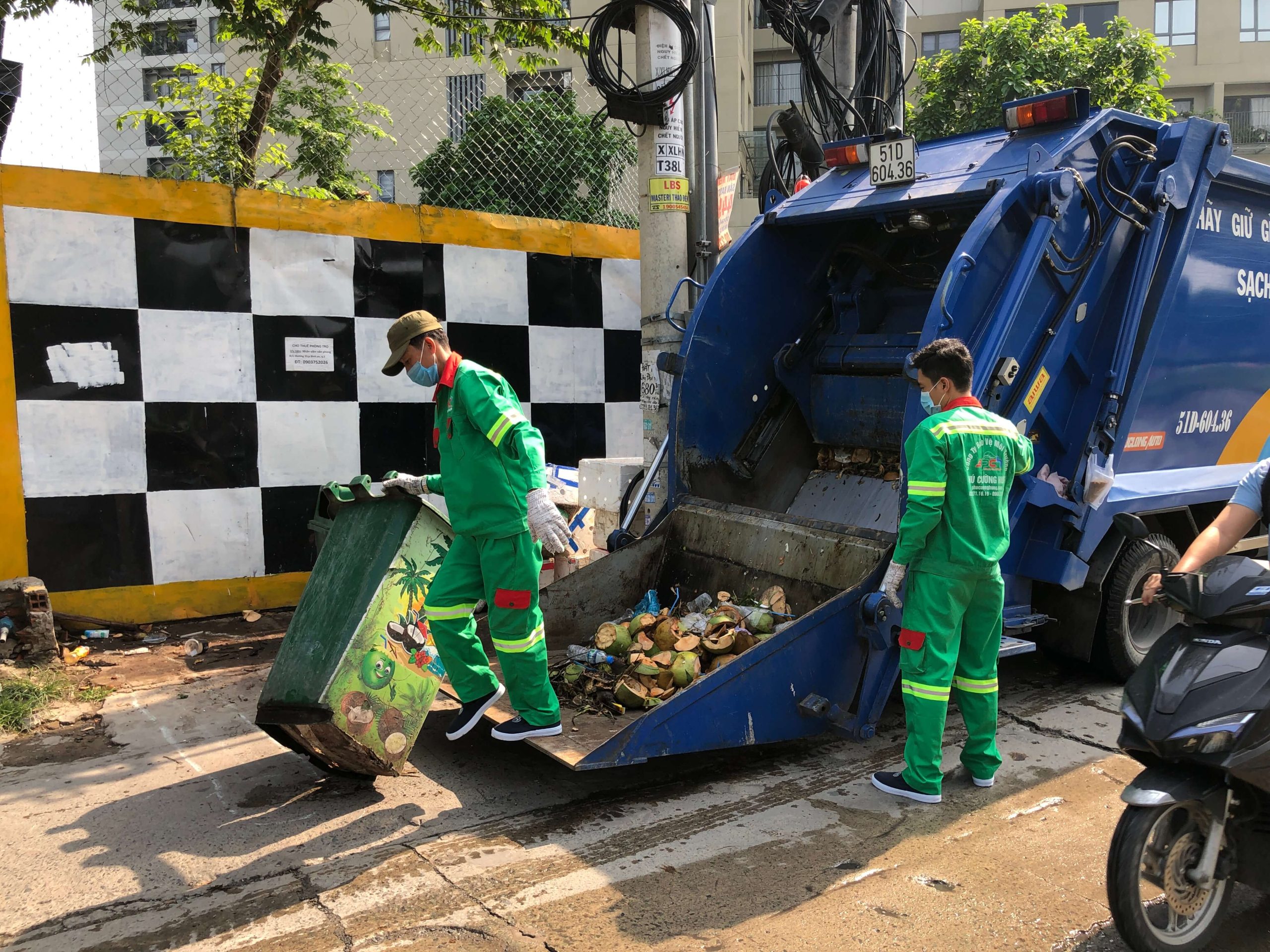 Đơn vị thu gom rác thải sinh hoạt chuyên nghiệp tại TPHCM được tín nhiệm nhất hiện nay