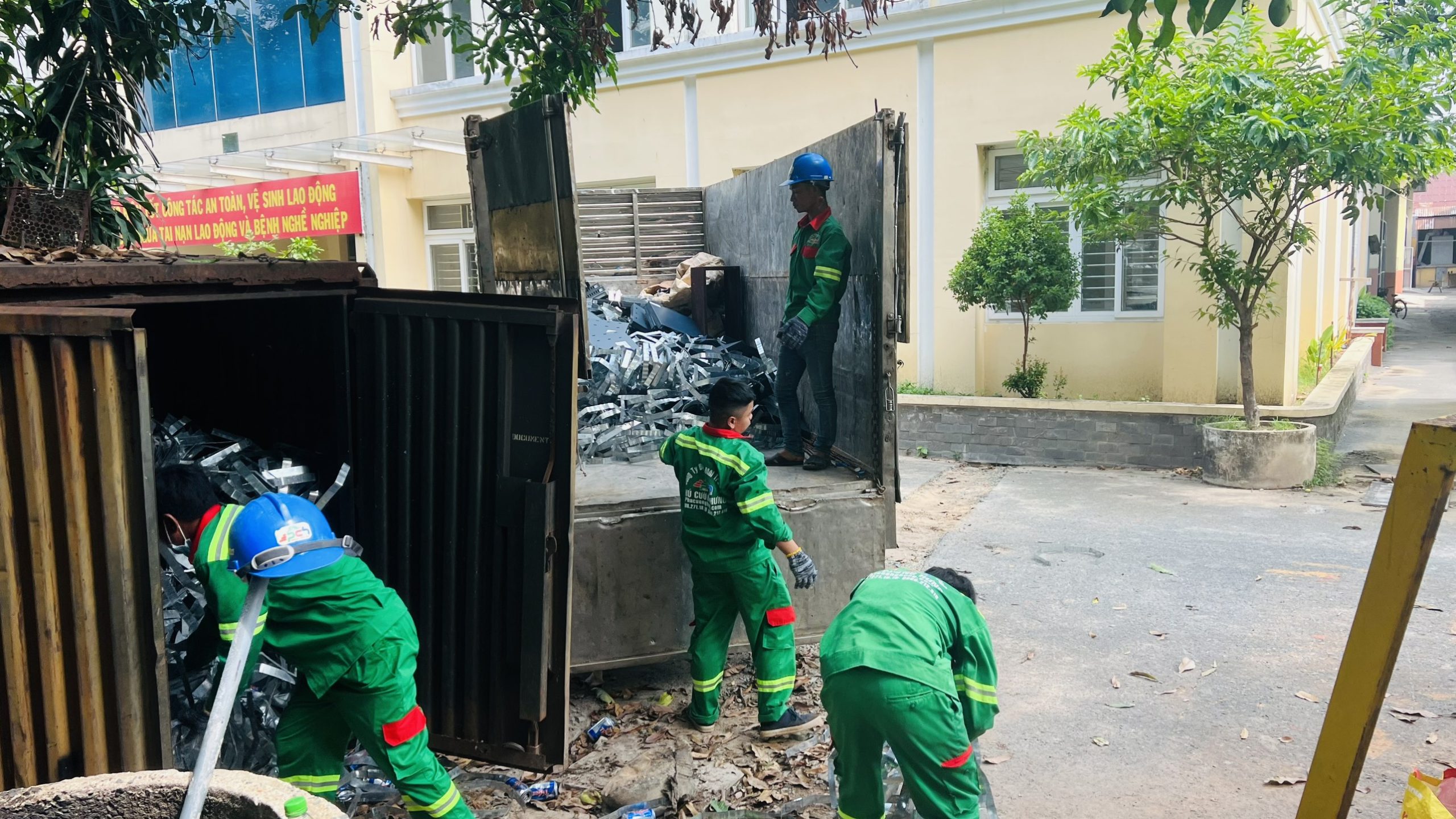 Lợi ích của việc thu mua sắt vụn