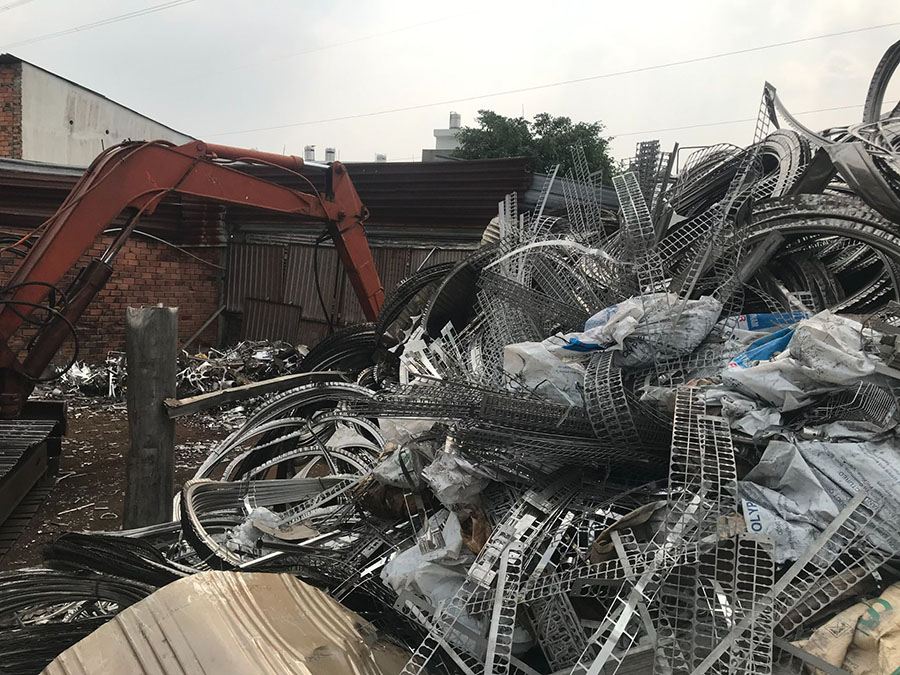 Thu mua phế liệu là gì?