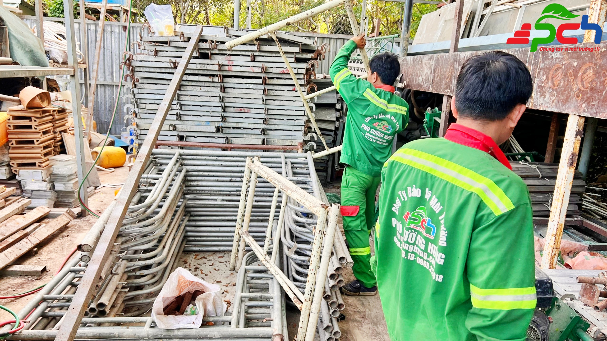 Top 5 công ty thu gom rác xây dựng uy tín tại TP.HCM